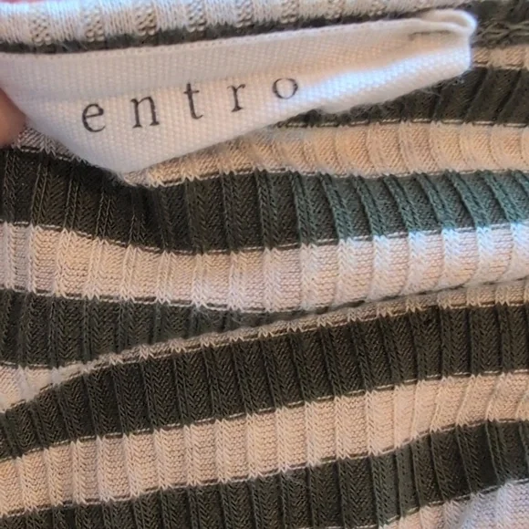 Entro green & tan striped top, peplum - Picture 3 of 4